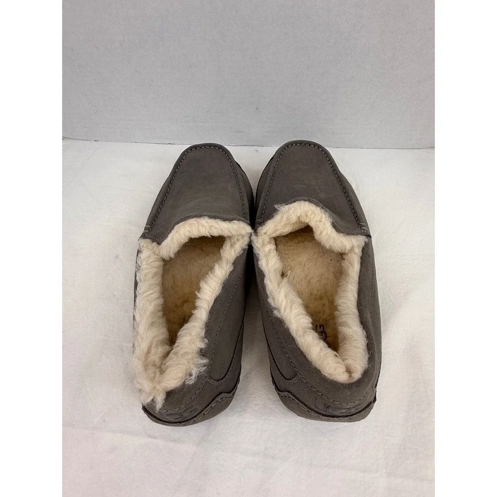 UGG Ascot Charcoal Grey Suede Sherpa Slippers‎ Mens Loafers 1101110 Size 11 Wide